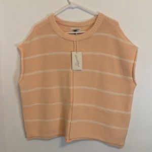 Universal Thread boxy sleeveless sweater size L peach with white stripes NWT